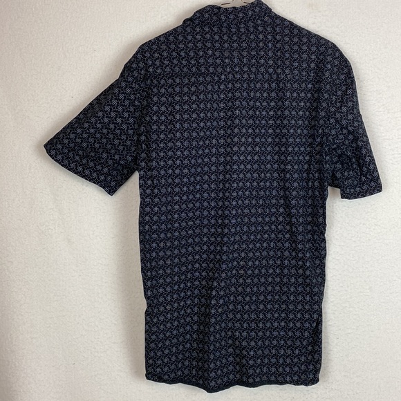 Mens button down shirt size Large - Picture 5 of 5